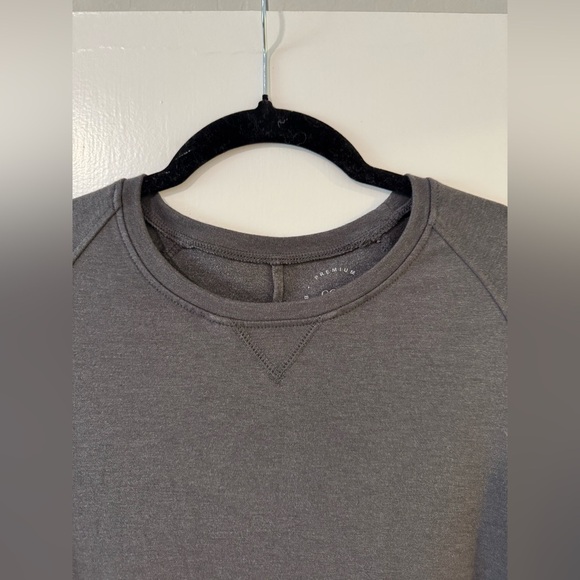 Cozy Earth Gray Long Sleeve Sweatshirt size large - Picture 5 of 7